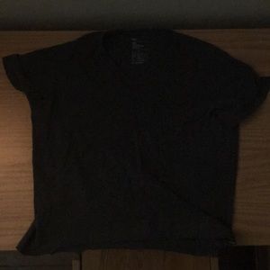 Gap Essential V-Neck. Large